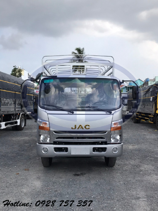 Xe tải jac n650 plus tải 6.5 tấn thùng bạt dài 6.2 m. Chỉ cần trả trước 220 triệu nhận xe ngay