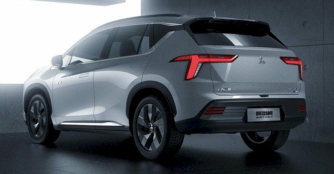Mitsubishi ra mắt SUV điện Airtrek