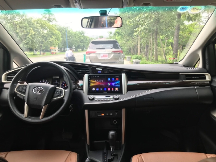 📌Thanh Lý Toyota Innova 2.0G số tự động - lướt rẻ hơn nhiều so với xe mới