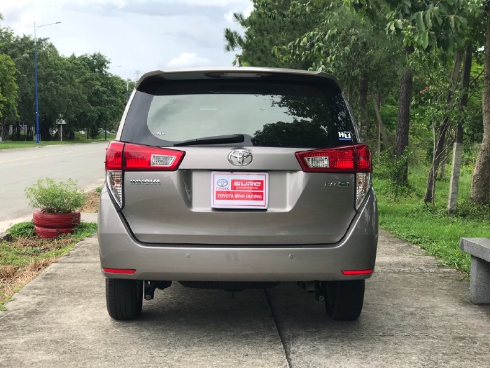 📌Thanh Lý Toyota Innova 2.0G số tự động - lướt rẻ hơn nhiều so với xe mới