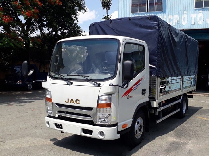 Xe tải JAC N350 tải trọng 3490kg trả trước 80tr nhận xe.