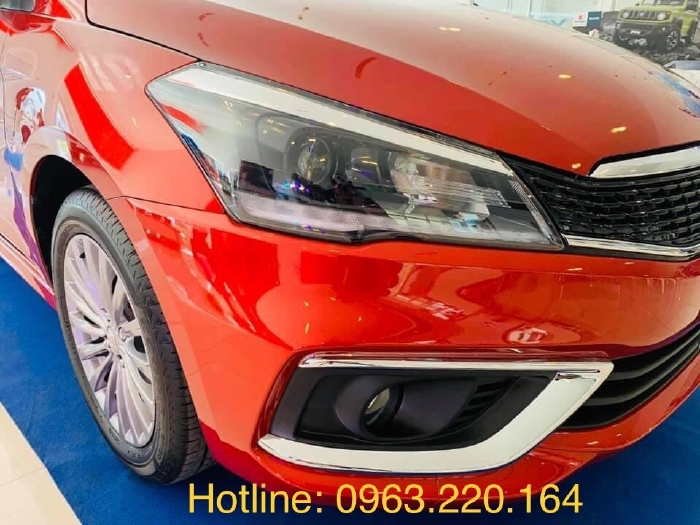 Xe Suzuki Ciaz 2020 sedan 5 chỗ nhập Thái, số tự đông, giảm 65 triệu