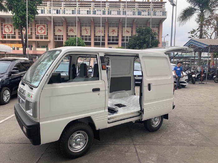 Suzuki Blind Van Chạy Được GIờ Cấm, Ưu Đãi Lớn Trong Tháng