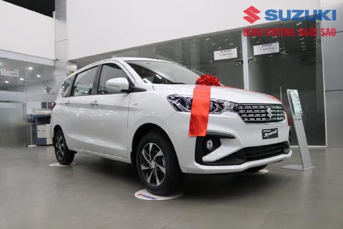 Bán Suzuki Ertiga dòng 7 chỗ đi gia đình