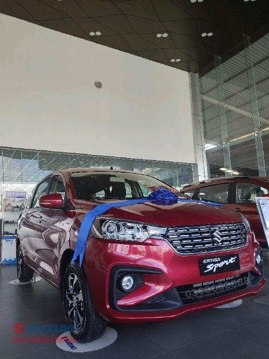 Suzuki Ertiga 2021 - Xe 7 Chỗ Nhập Khẩu