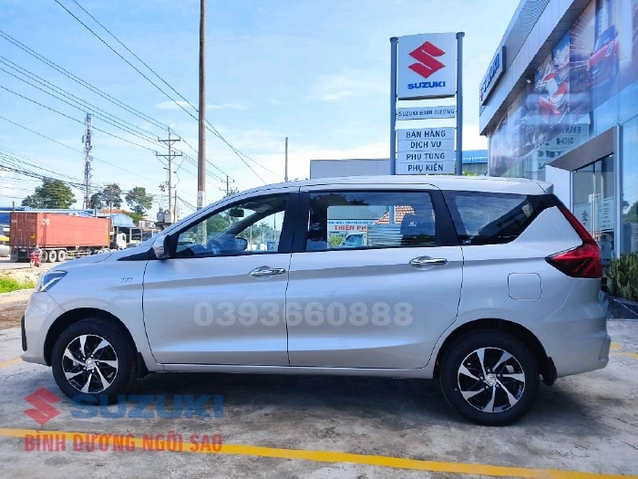 Suzuki Ertiga 2021 - Xe 7 Chỗ Nhập Khẩu